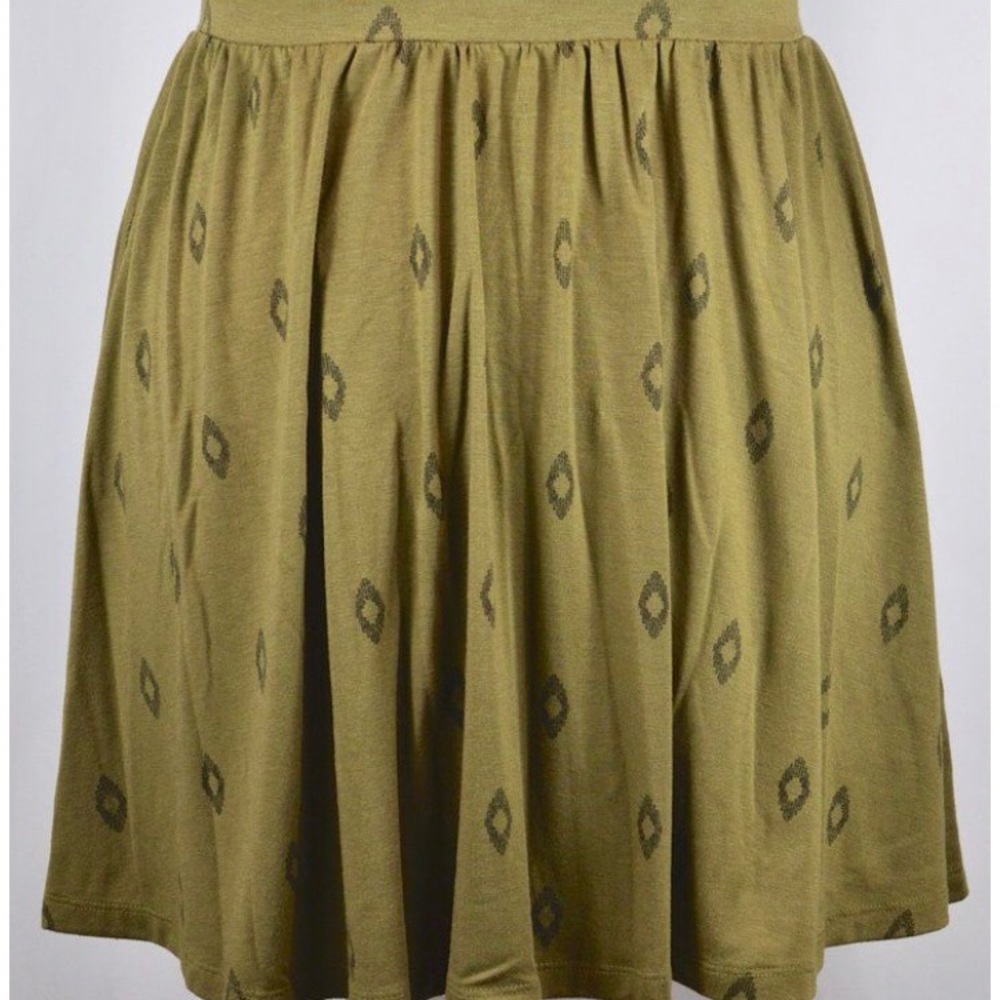 Olive green skirt with black diamond design